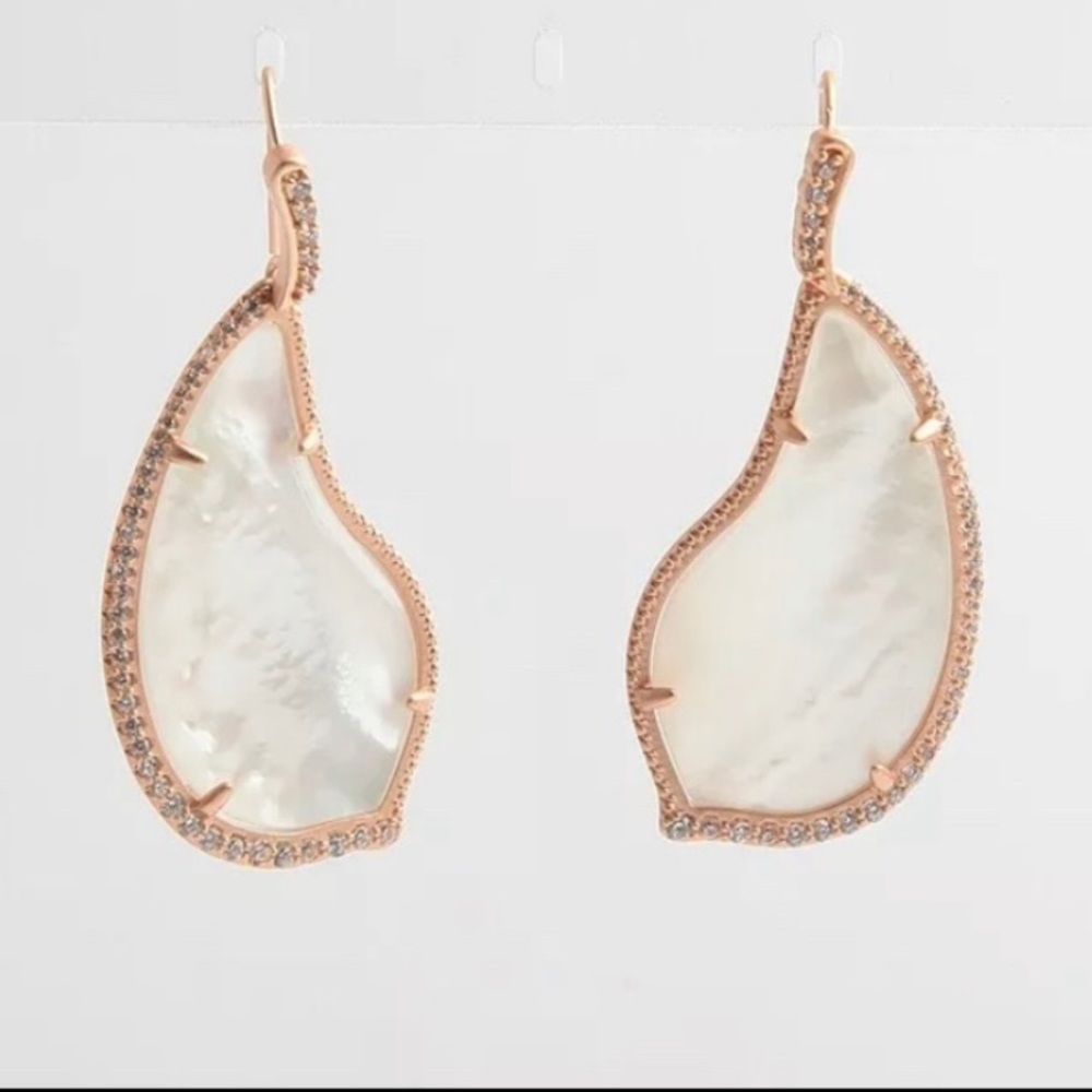 Kendra Scott Tinley in Rose Gold Ivory MOP earrings